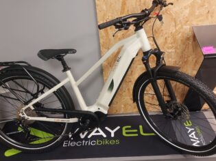 XPLÖR VENTURE TREKKING